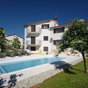 https://apartment-falu.pula-hotels.org